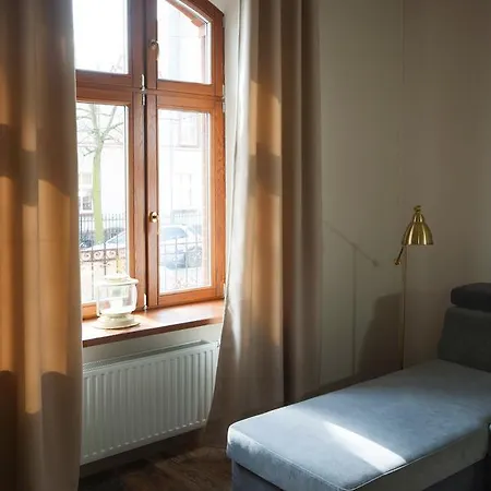 Lägenhet Przestronny Very Berry W Poznaniu Z Dwiema Sypialniami By Renters Poznań
