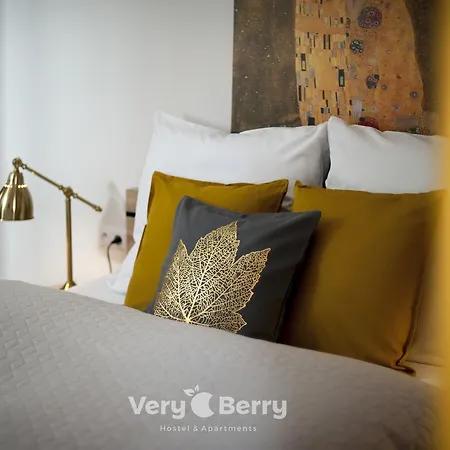 Przestronny Very Berry W Poznaniu Z Dwiema Sypialniami By Renters * Poznan